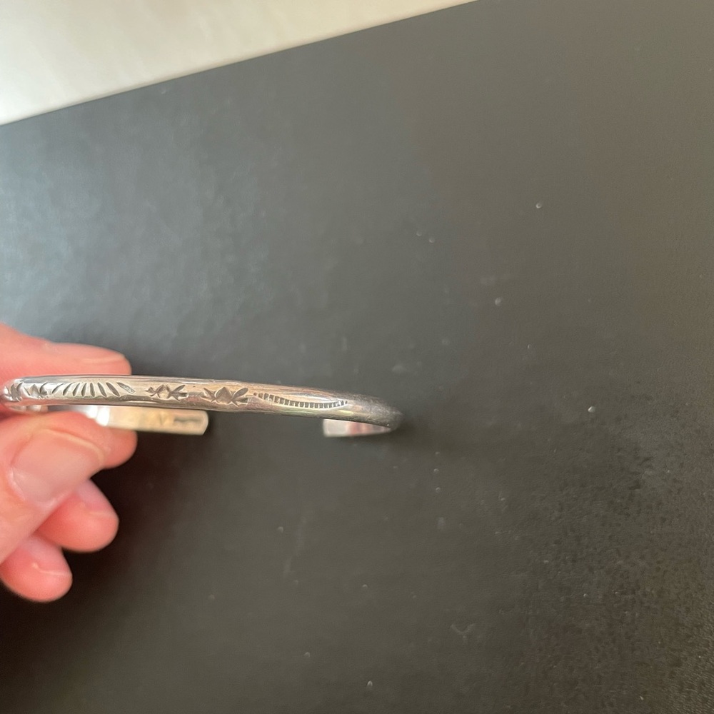 TRADED-Native Sterling Silver Engraved Cuff Bracelet - Picture 3 of 6